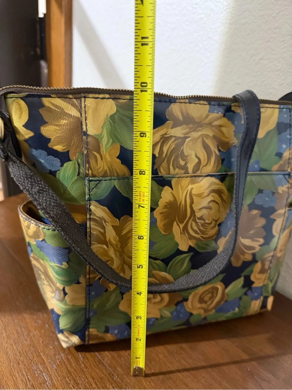 Patricia Nash Aveley top zip crossbody